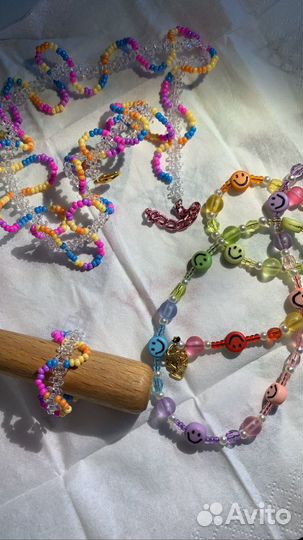 Украшения из бисера