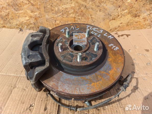 Кулак поворотный передний левый Hyundai Tucson 3