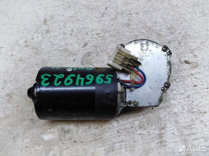 Моторчик стеклоочистителя передний