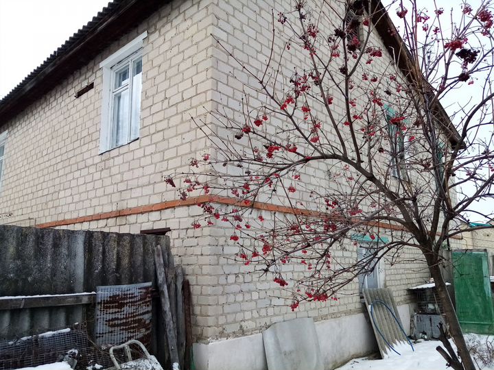 Дом 159 м² на участке 7 сот.