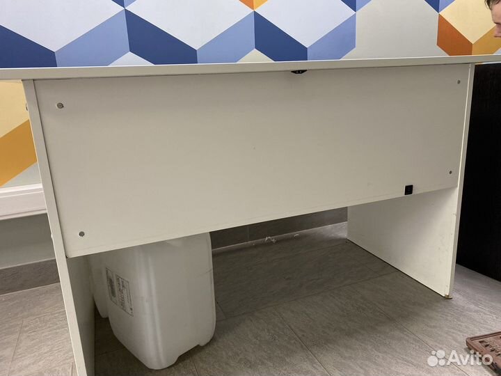 Компьютерный стол IKEA