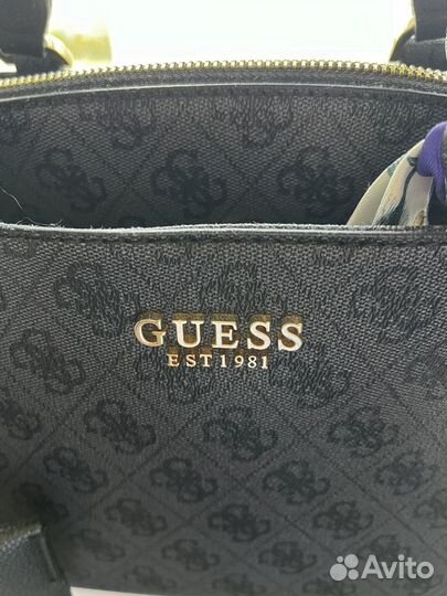 Сумка Guess