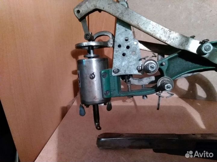 Обувная швейная машинка