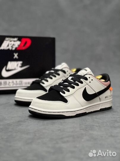 Nike SB Dunk Low initial D Toyota AE86