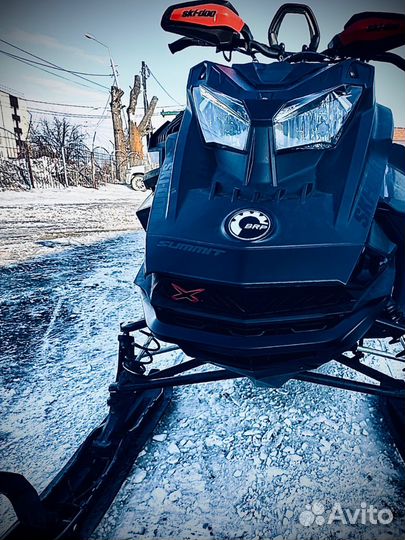Снегоход Ski doo Summit Expert G4 turbo