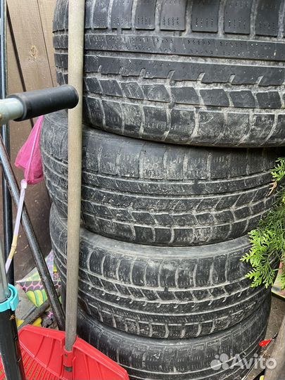Roadstone Winguard Sport 2.25/5 R18 101