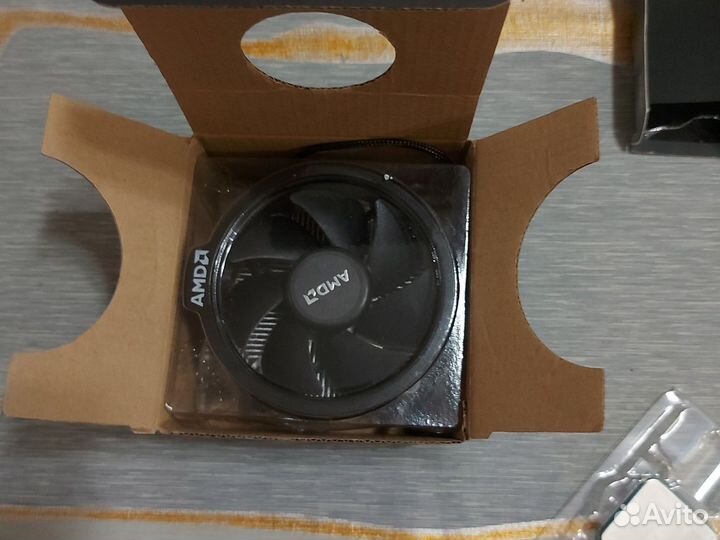 Процессор ам4 3 3200G