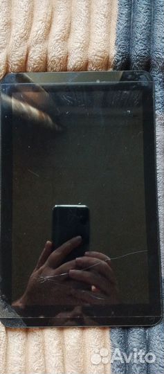 Два планшета Digma на запчасти. Большие 10 дюймов