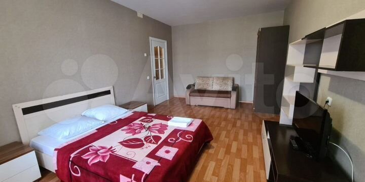 1-к. квартира, 42 м², 7/9 эт.