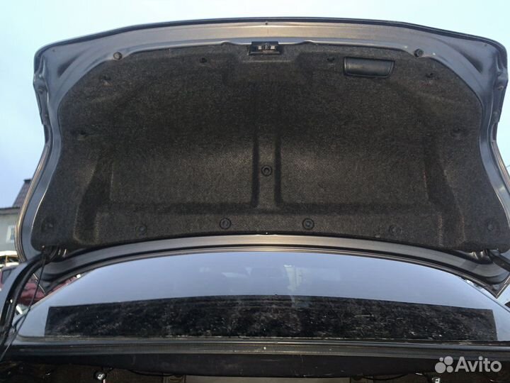 Обшивка крышки багажника toyota camry 40