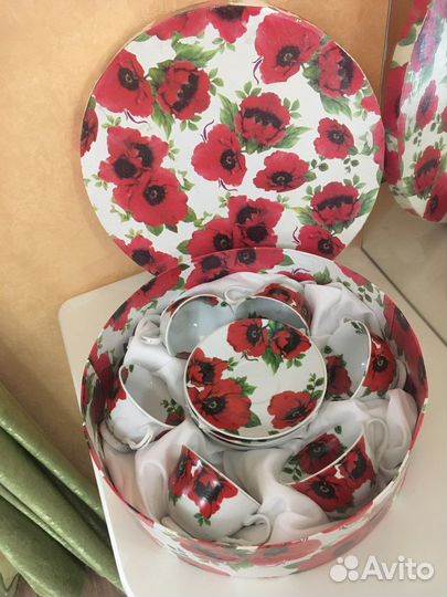 Сервиз, чайные пары, конфетница