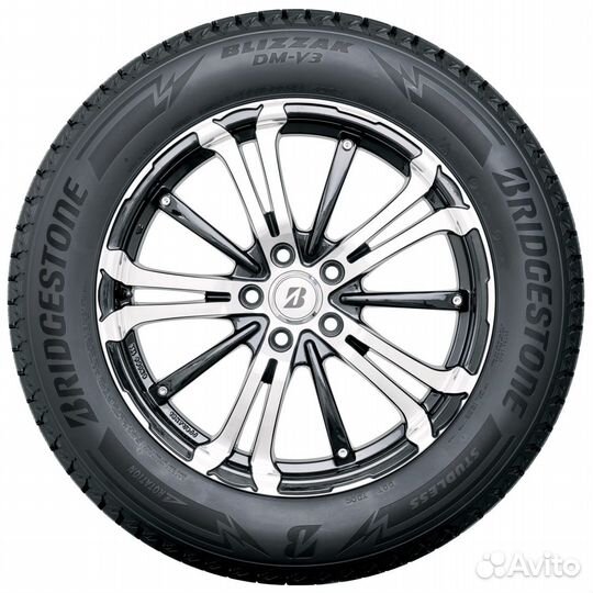 Bridgestone Blizzak DM-V3 295/40 R21 111T