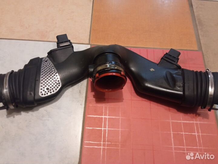 Патрубок фильтра воздушного - Mercedes-Benz