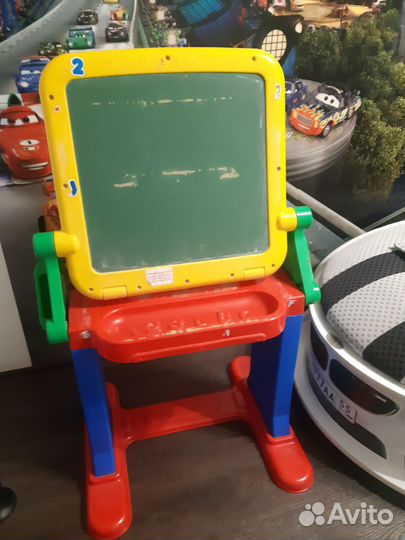 Детский стол-доска для рисования