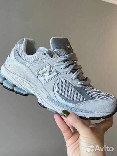 New balance 2002r grey