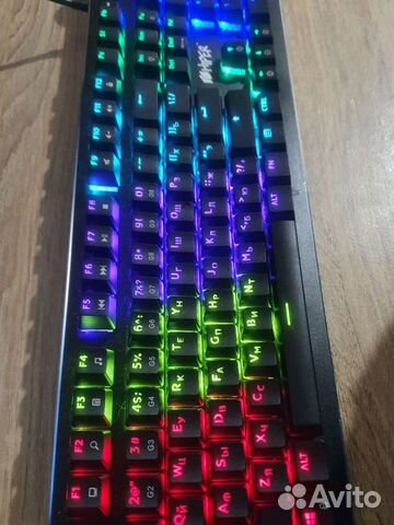 Игровая клавиатура с подсветкой