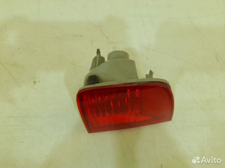 Фонарь противотуманный задний правый Toyota Land