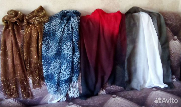 Женские шарфы и платки
