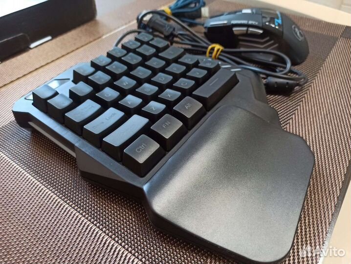 Кейпад + игровая мышь