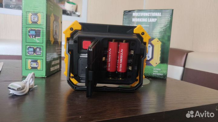 Фонарь прожектор