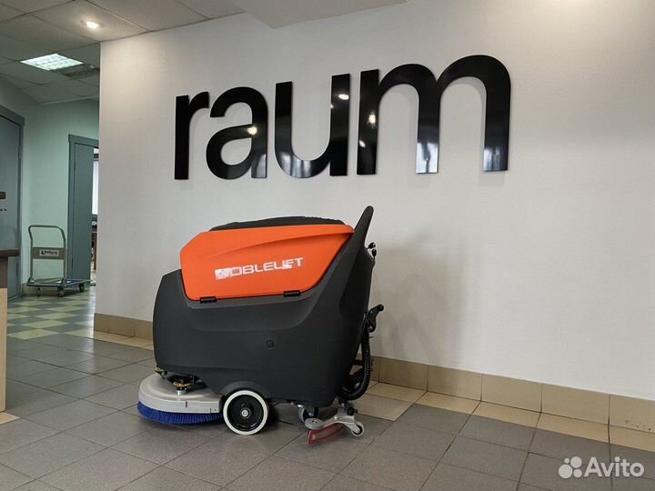 Машина поломоечная Ноблелифт NB530, сопровождаемая