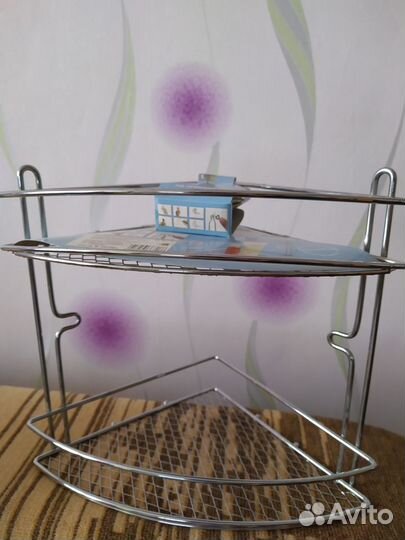 Угловая полка для ванной (новая)