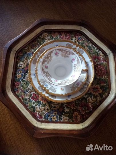 Деревянный поднос с гобеленом. Винтаж. Германия