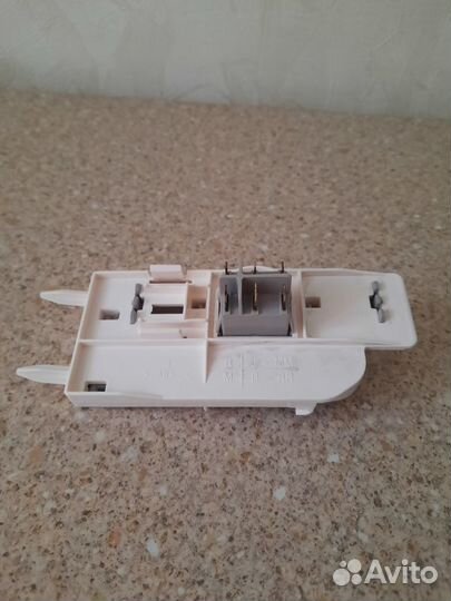 Переключатель к мясорубке moulinex HV8