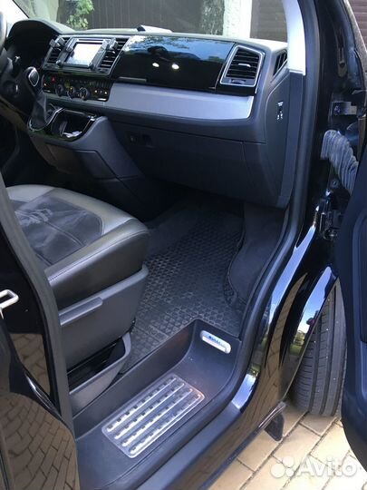 Volkswagen Multivan 2.0 AMT, 2019, 121 000 км