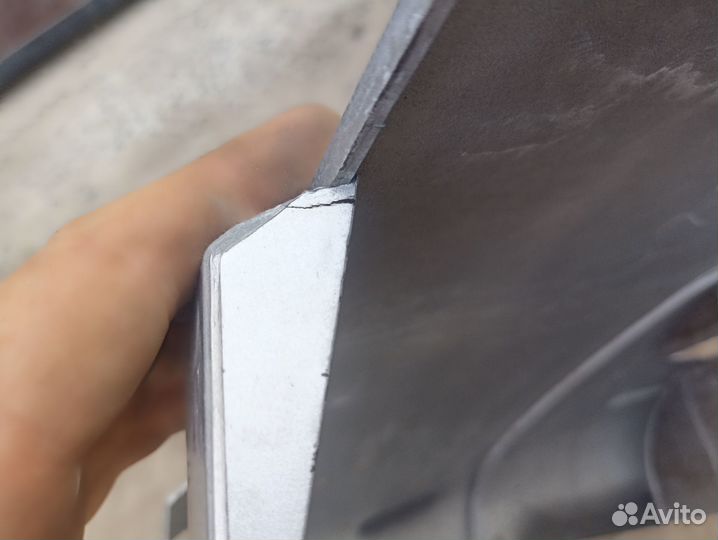 Расширитель заднего лев. крыла Toyota Land Cruiser