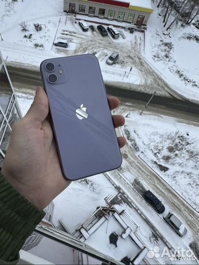 iPhone 11, 64 ГБ