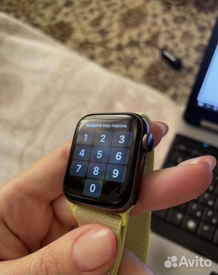 Apple watch series 5 40mm