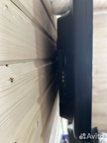 Телевизор ЖК philips 32 дюйма бу