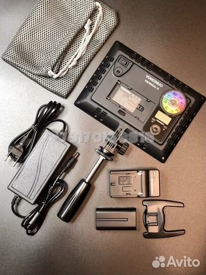 Видеосвет Yongnuo RGB + штатив