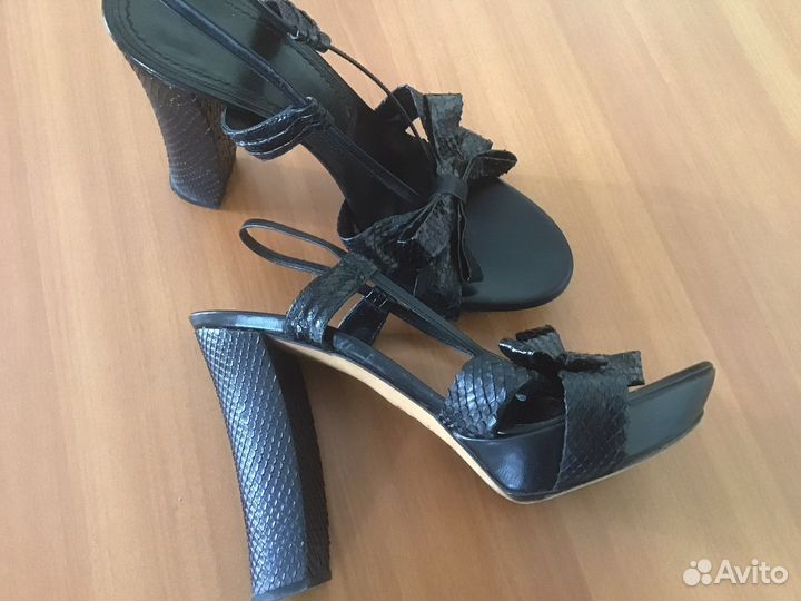 Босоножки Viktor & Rolf размер 38