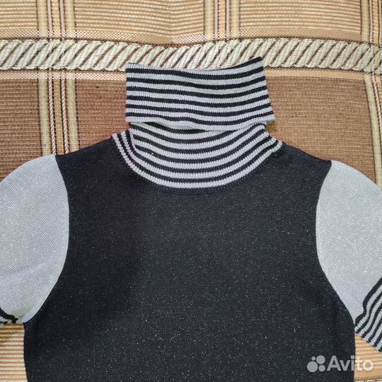 Платье love republic c люрексом на 44разм