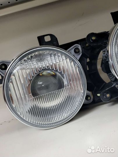 Фары передние BMW e34