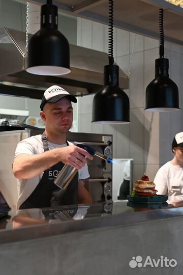 Су-Шеф в новое кафе Больше чем завтрак