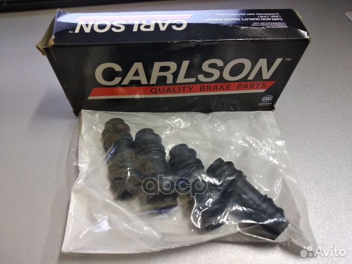 Пыльник направляющих заднего супорта 16122 Carlson