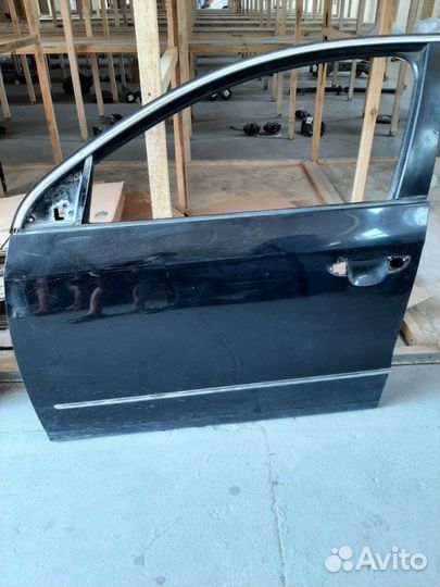 Дверь боковая передняя левая Volkswagen Passat B6