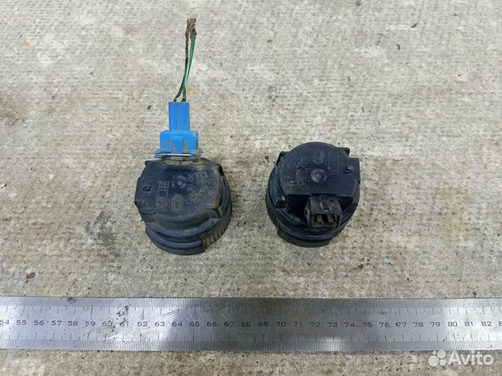 Крышка противотуманной фары Ford Mondeo 2