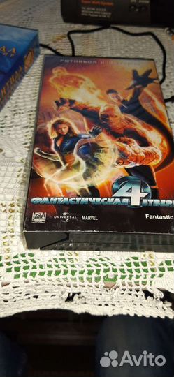 Разные видеокассеты