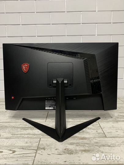 Игровой монитор 144гц MSI Optix MAG273