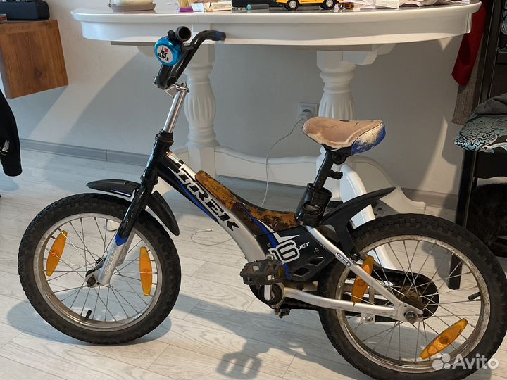 Детский велосипед 16