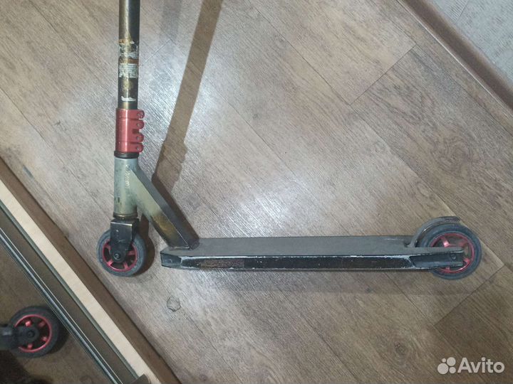 Трюковой самокат