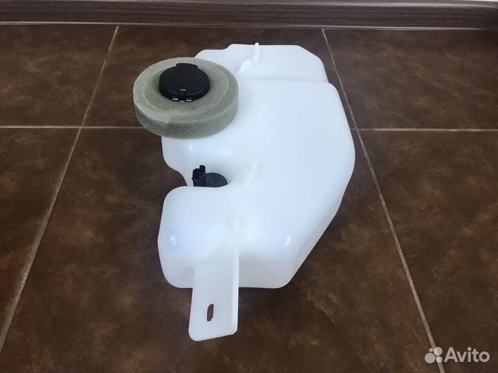 Бачок омывателя Лада Веста