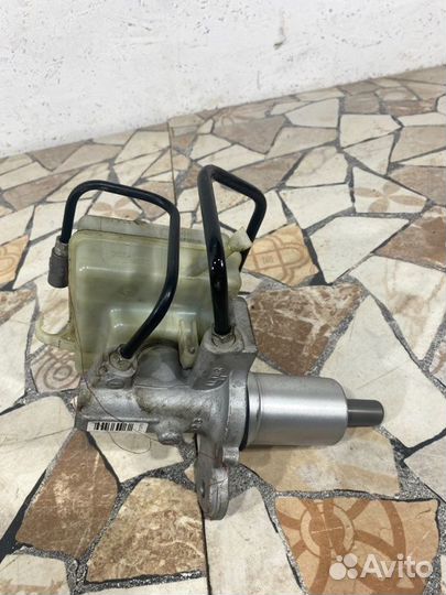 Главный тормозной цилиндр Bmw 530I седан 3.0