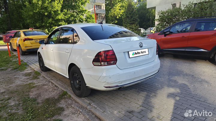 Volkswagen Polo 1.6 AT, 2018, 220 000 км