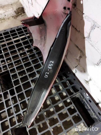 Пыльник переднего крыла правый от Renault Megane