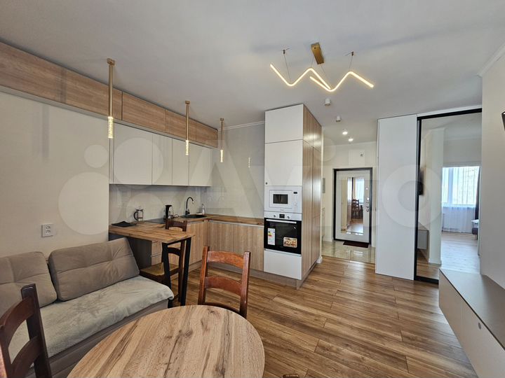 2-к. квартира, 68 м², 9/18 эт.